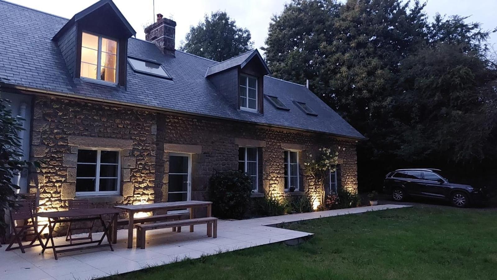 Maison La Riviere Reffuveille Exterior photo